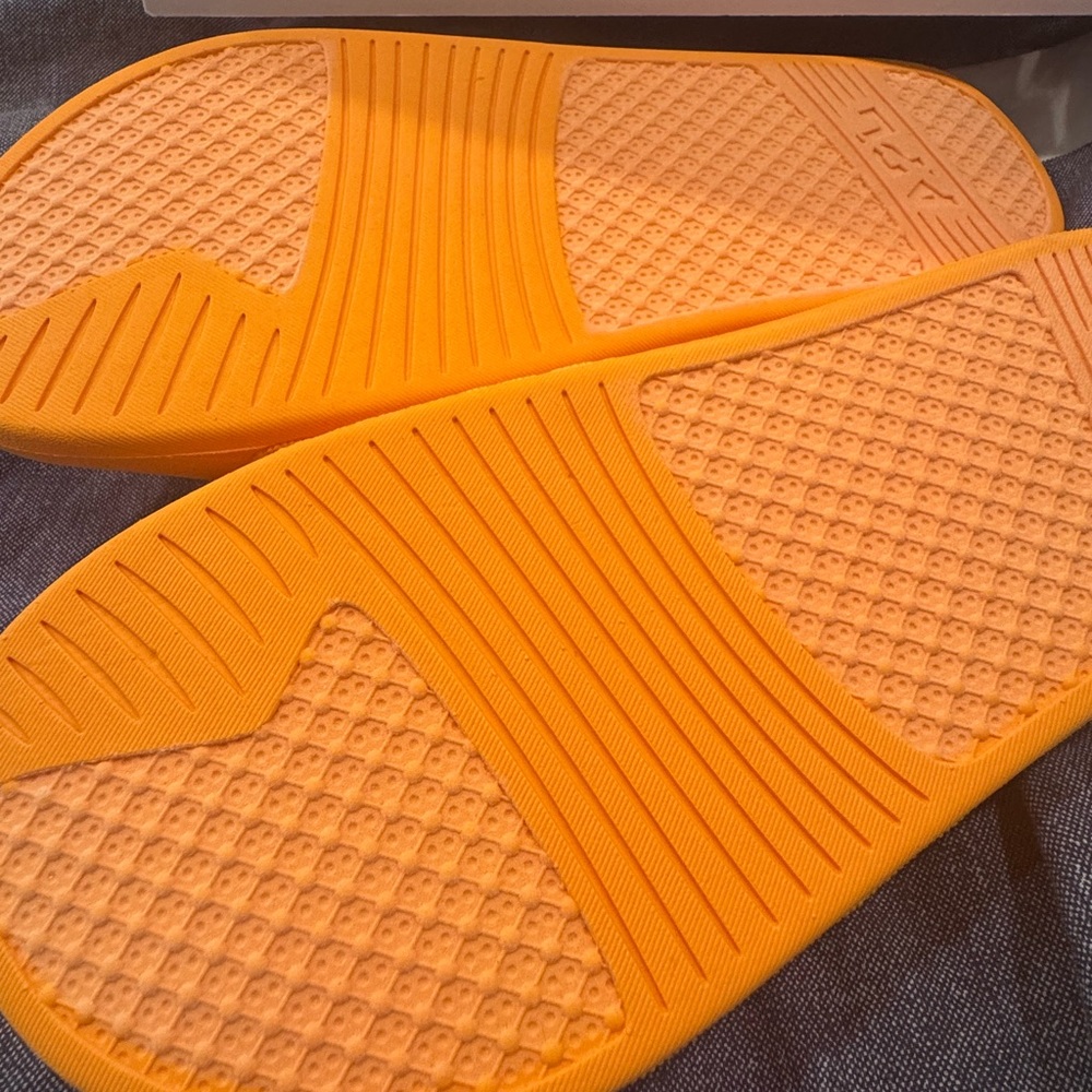 APL Bright Orange Knit Slide Sandals - Picture 3 of 6